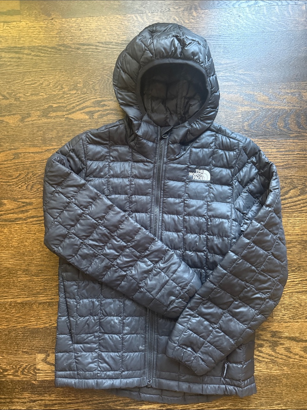 The North Face Youth Black Quilted Hooded Puffer Jacket bites 10-12